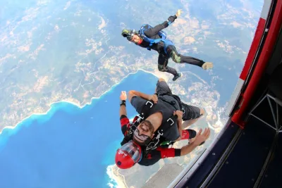 Parachutisme à Propriano 20110